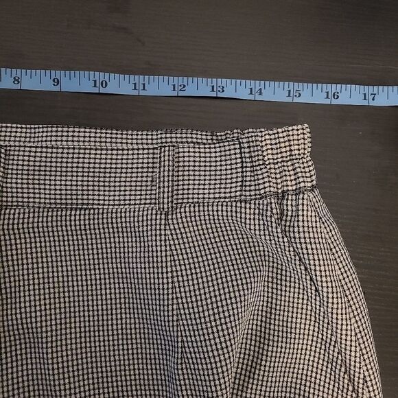 Shukmei Gingham Pleated Shorts – Black & White, Size 13 - Picture 3 of 6